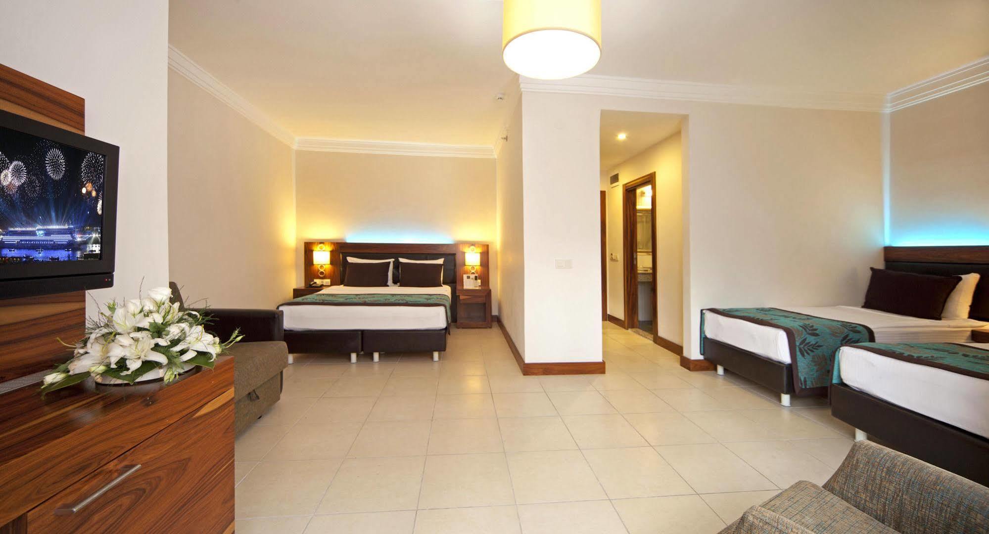 Xperia Grand Bali Hotel (Adults Only) Alanya Extérieur photo